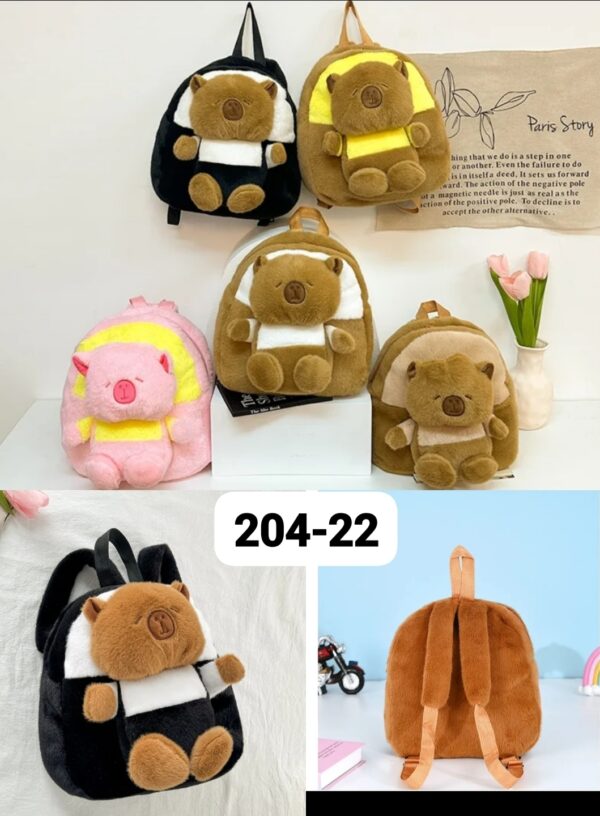 Mochila  Peluche Capibara